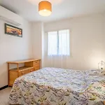 Apartment A 100 M Plage,centre,marche, 3ch