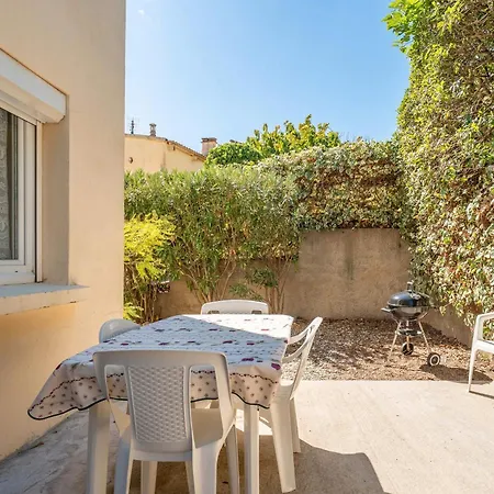 Apartment A 100 M Plage,centre,marche, 3ch