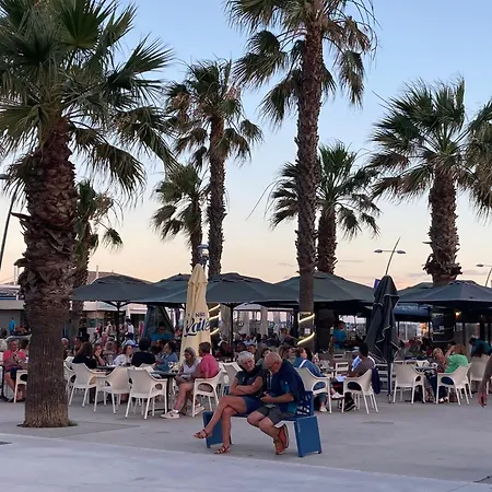 A 100 M Plage,centre,marche, 3ch Fleury (Aude)